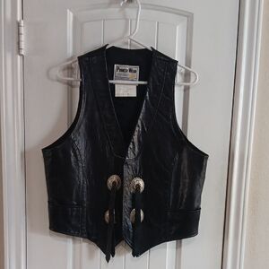 Vintage PIONEER WEAR Albuquerque U.S.A. Blk Cowhide Leather Silver Concho Vest